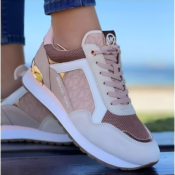 🤩Michael Kors Womens Shoes Sz 7.5 Wilma Trainer Sneakers Soft Pink Suede FT22F - Picture 1 of 11